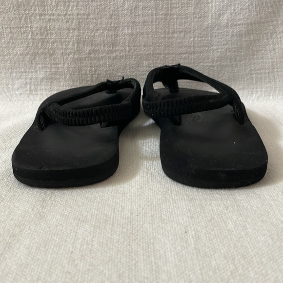 Rainbow Flip Flops with back strap toddler size 9/10 - Picture 3 of 11